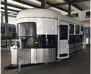 移動(dòng)警務(wù)車(chē)